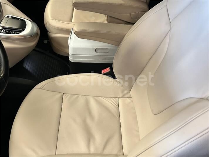 MERCEDES-BENZ Clase V 220 d Avantgarde Extralargo