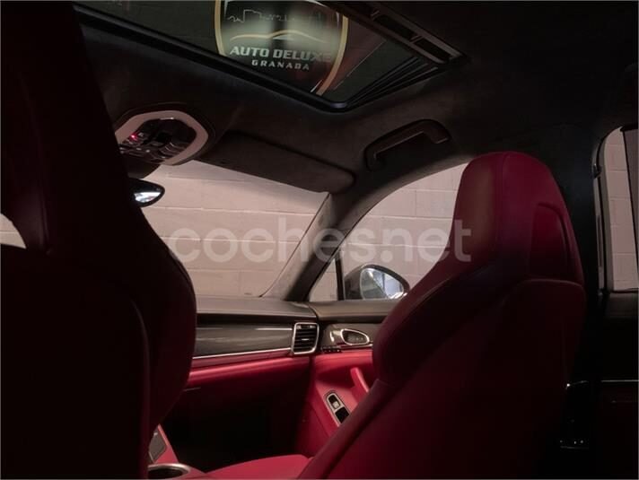 PORSCHE Panamera 3.0 4S